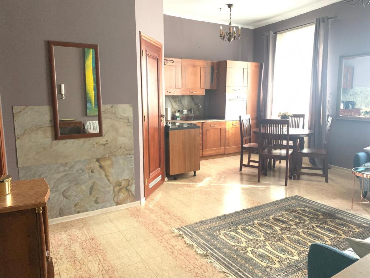 Beautiful And Charming Apartment In The Heart Of The Old Town Varsovie Extérieur photo