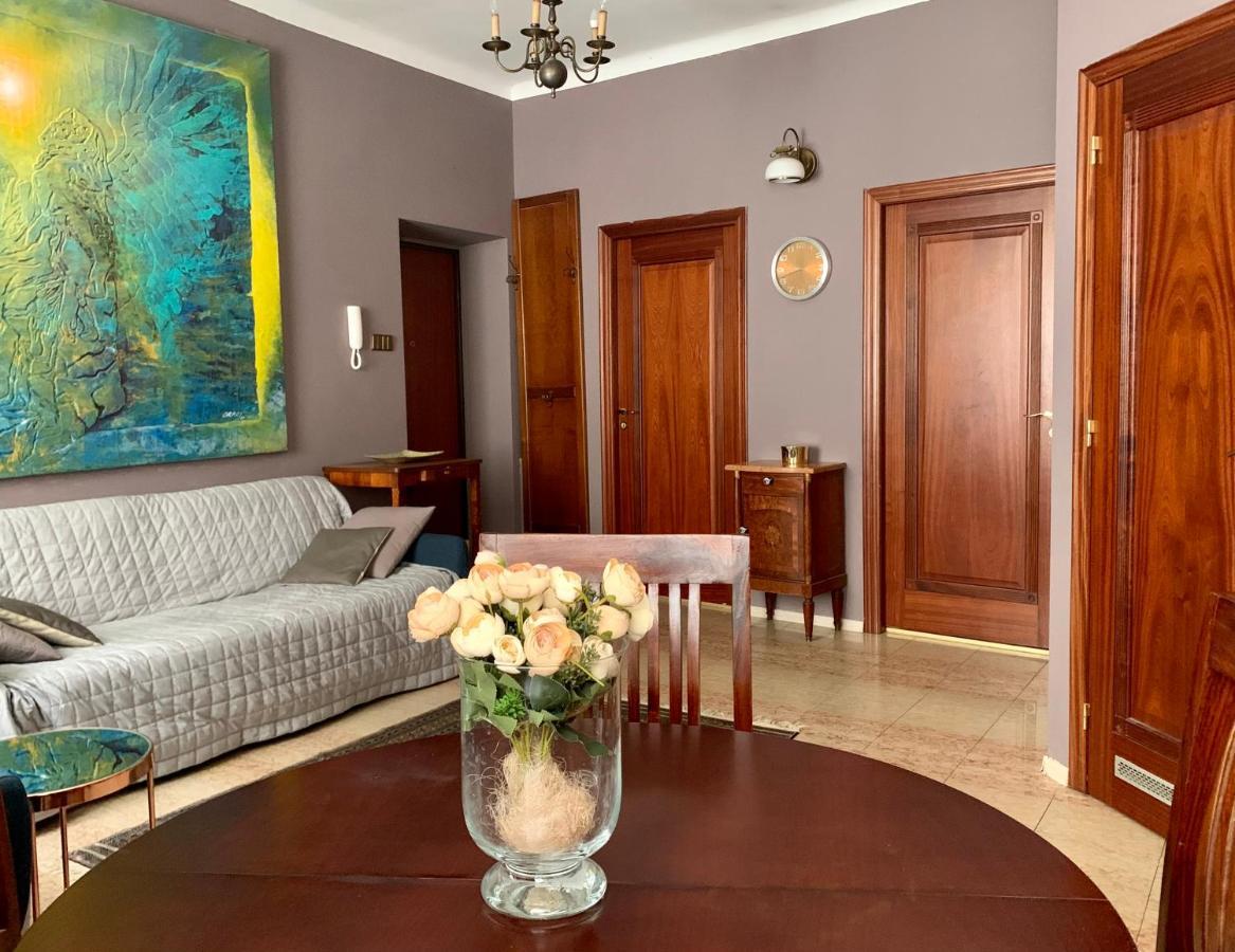 Beautiful And Charming Apartment In The Heart Of The Old Town Varsovie Extérieur photo